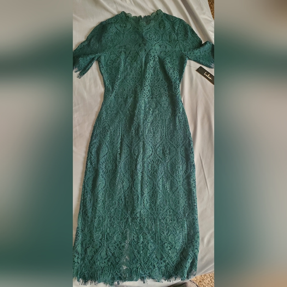 Lace dress